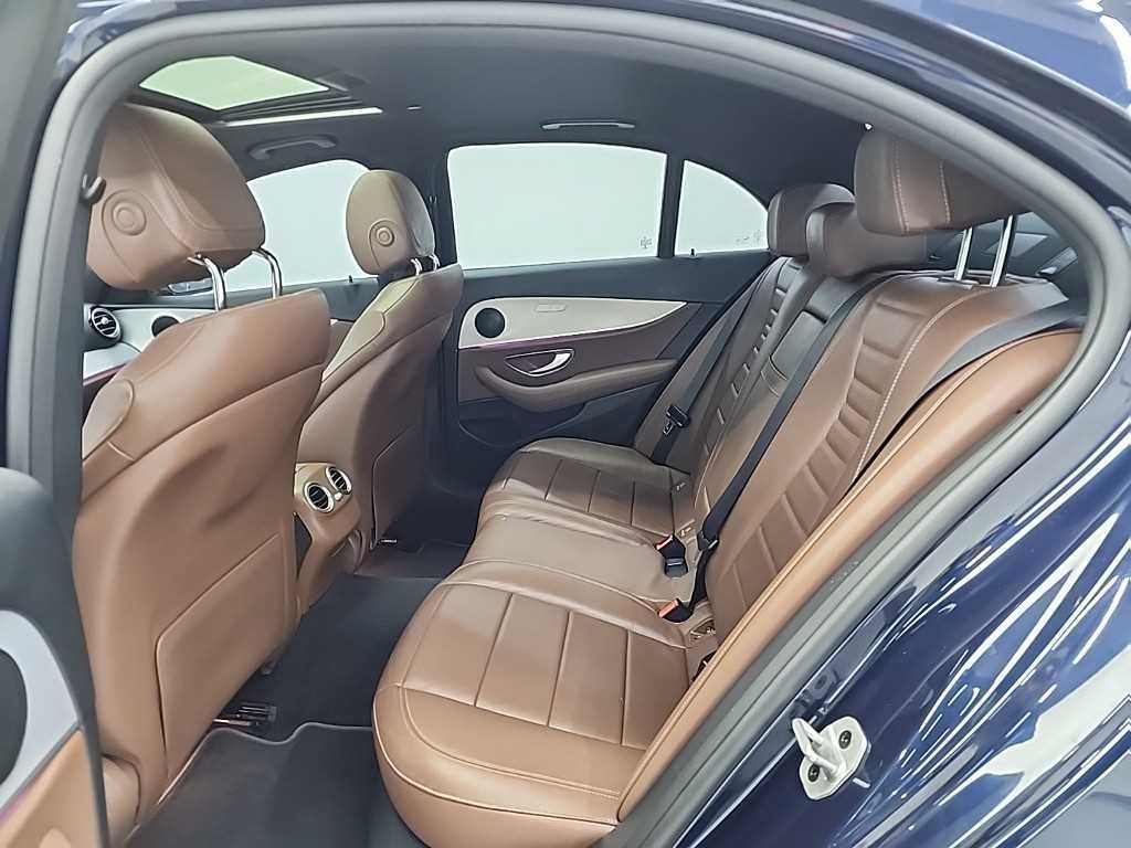 벤츠 E 클래스 E-클래스 W213 E250 아방가르드 이미지 12