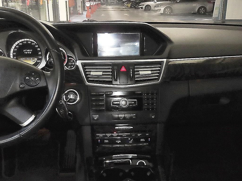 벤츠 E 클래스 E-클래스 W212 E220 CDI 아방가르드 이미지 11