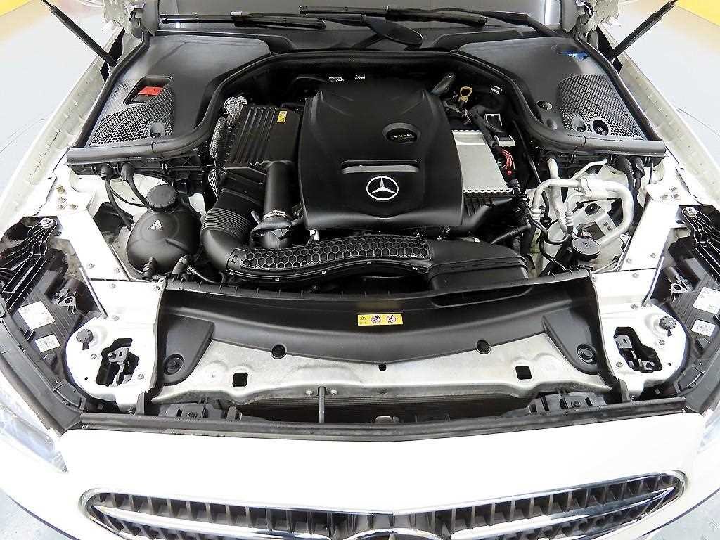 벤츠 E 클래스 E-클래스 W213 E250 아방가르드 이미지 19
