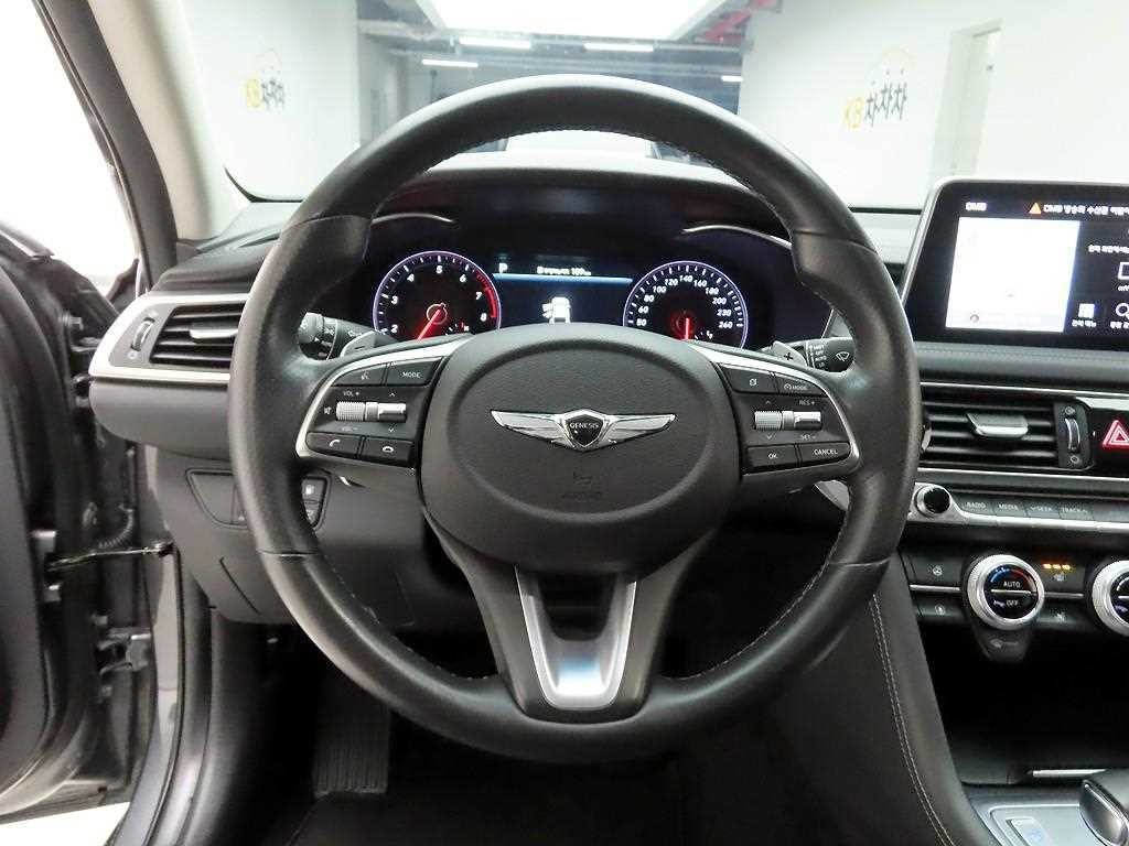 제네시스 G70 2.0T 엘리트 이미지 8