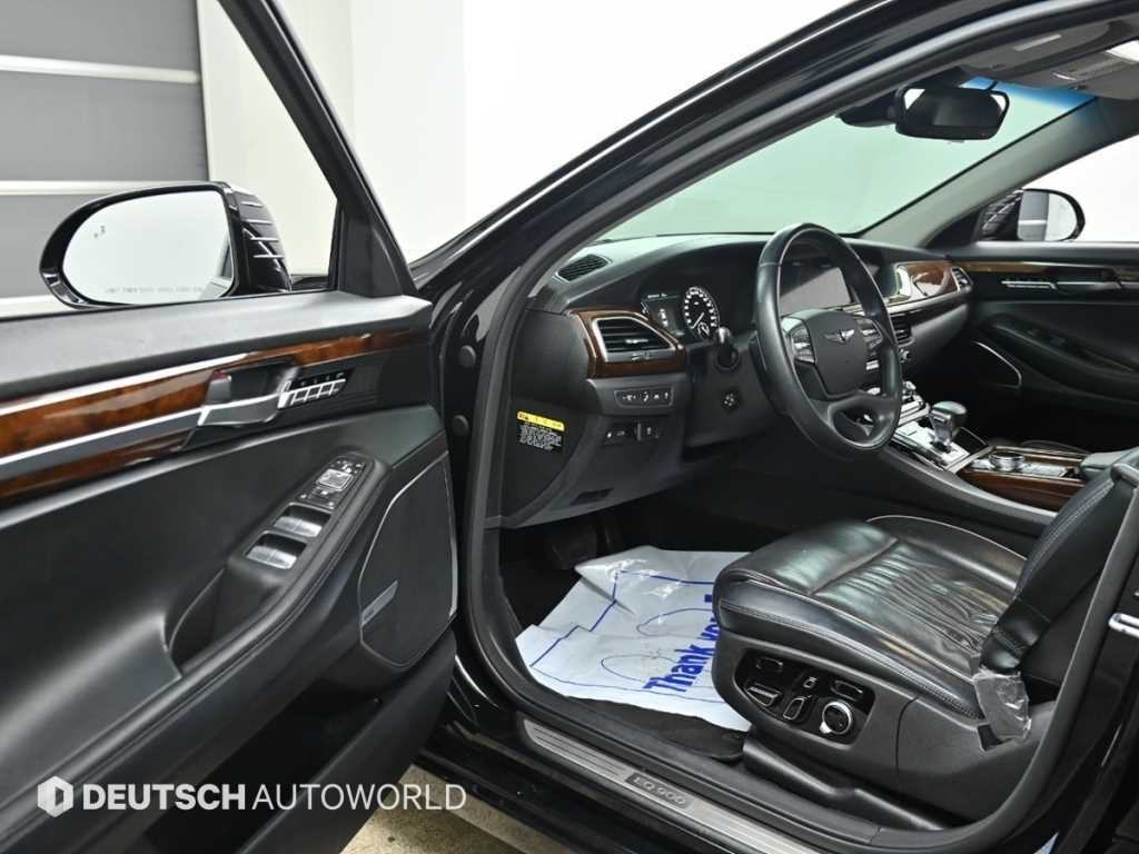 제네시스 EQ900 3.3 T-GDI AWD 프리미엄 럭셔리 이미지 11