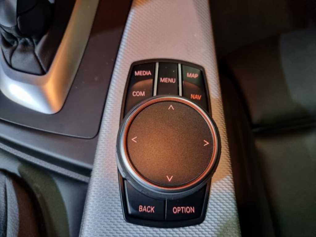 BMW 3시리즈 3시리즈 (F30) 320i M 스포츠 이미지 13
