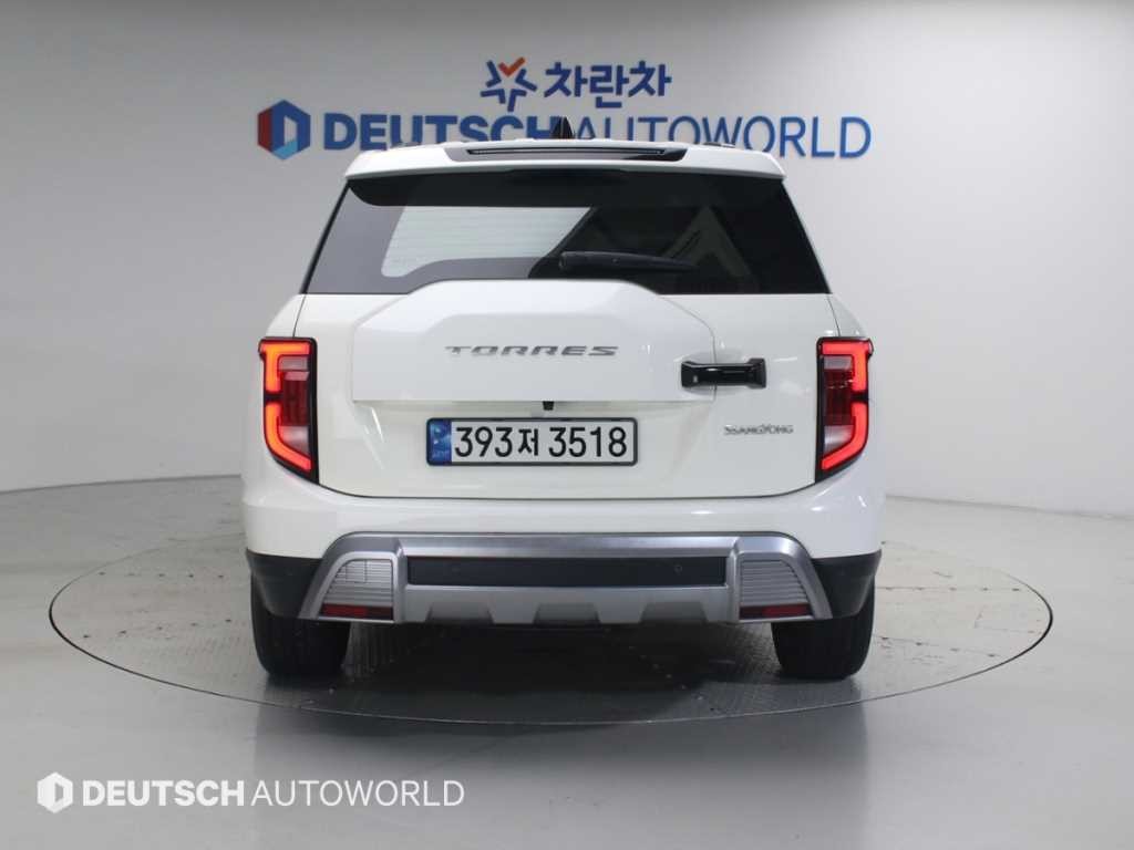KG모빌리티(쌍용) 토레스 1.5 GDI-T 2WD T7 이미지 4