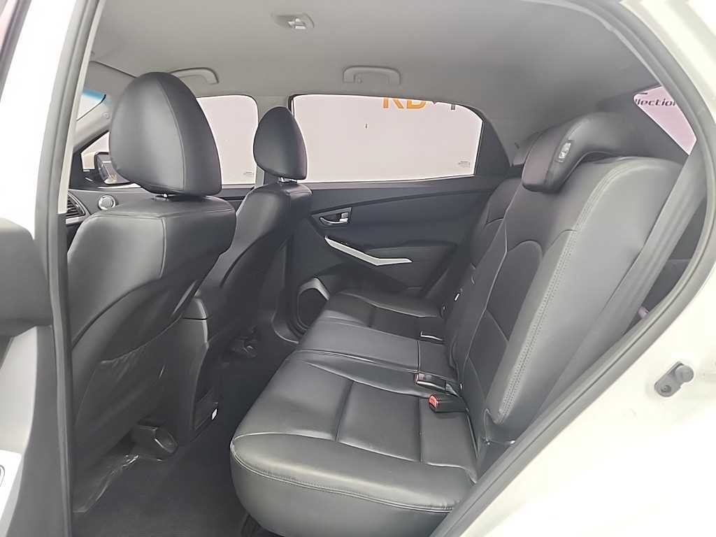 KG모빌리티(쌍용) 코란도 뉴코란도C 2WD 2.2 RX 고급형 이미지 12