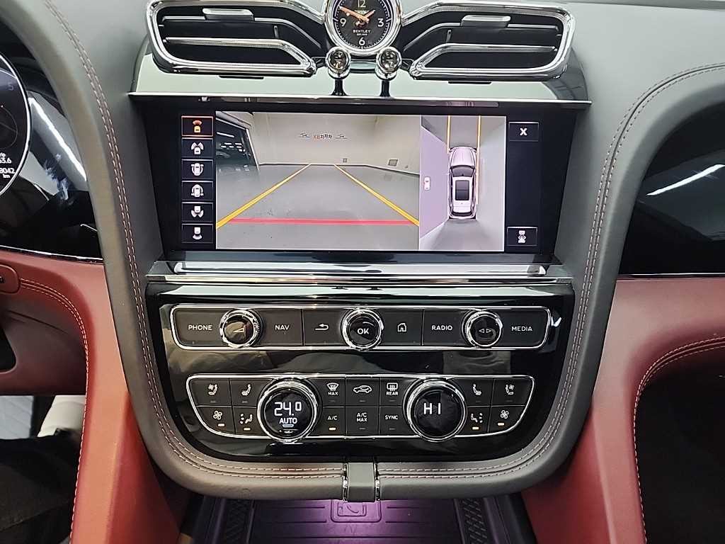 벤틀리 벤테이가 4.0 V8 아주르 이미지 10