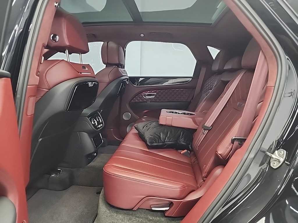 벤틀리 벤테이가 4.0 V8 아주르 이미지 12