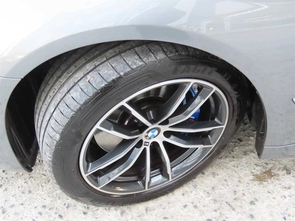 BMW 5시리즈 5시리즈 (G30) 523d xDrive M 스포츠 이미지 20