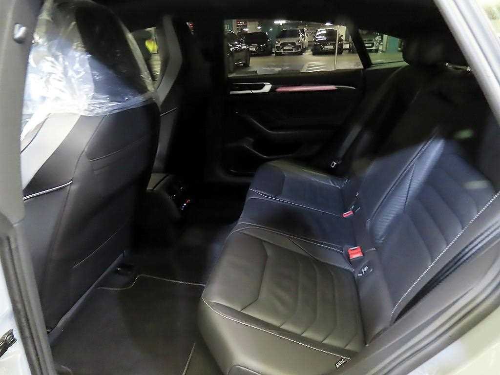 폭스바겐 아테온 2.0 TDI R-LINE 4모션 이미지 7