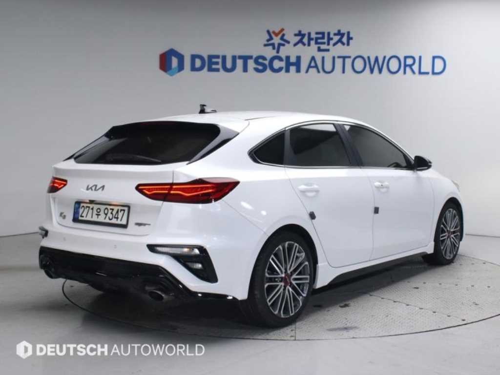 기아 K3 더뉴 K3 2세대 1.6 가솔린 터보 GT 5도어 시그니처 이미지 2