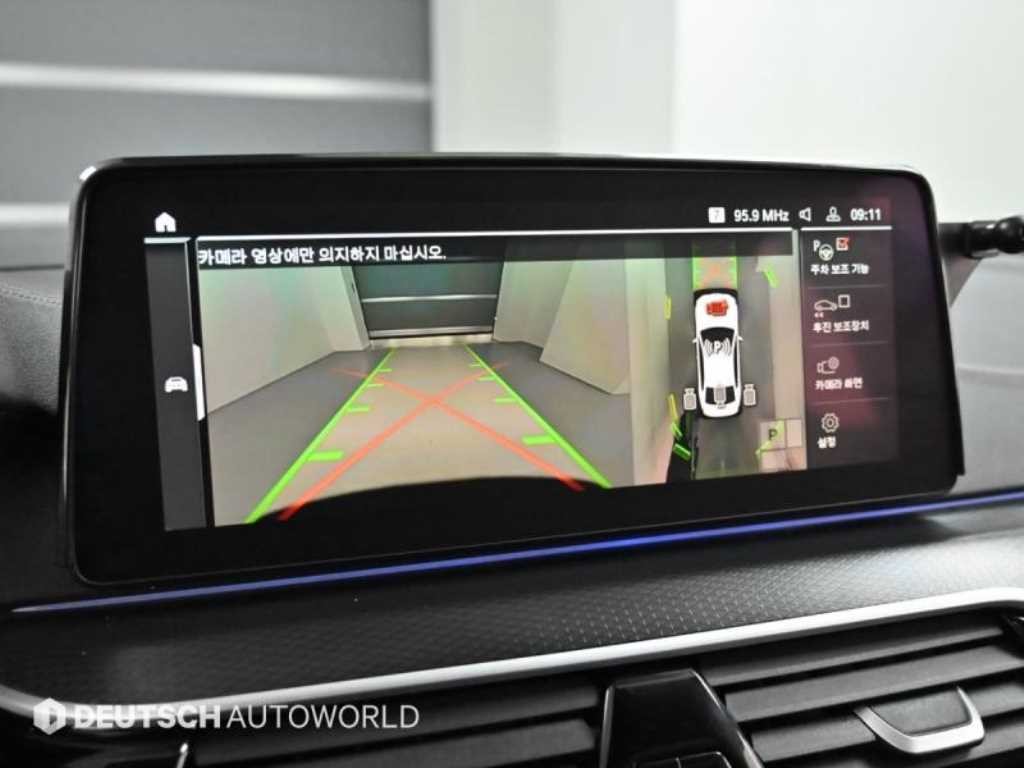 BMW 5시리즈 5시리즈 (G60) 520i M 스포츠 이미지 15
