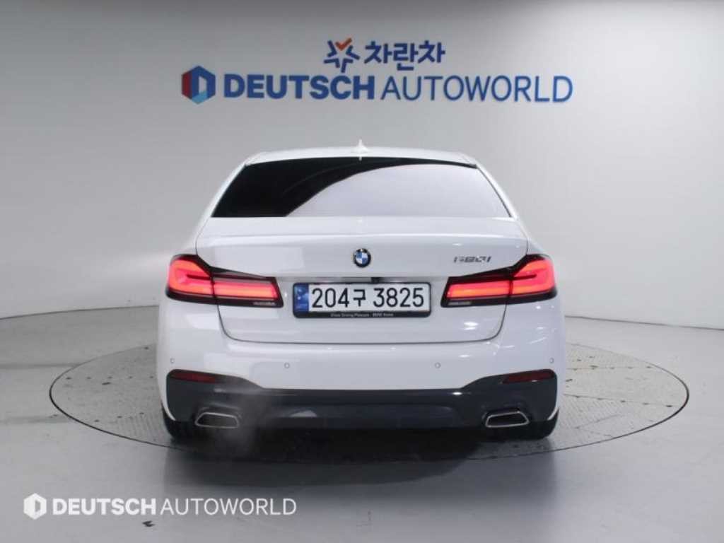 BMW 5시리즈 5시리즈 (G60) 520i M 스포츠 이미지 4