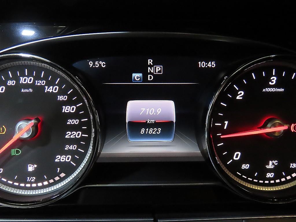벤츠 E 클래스 E-클래스 W213 E220d 아방가르드 이미지 9