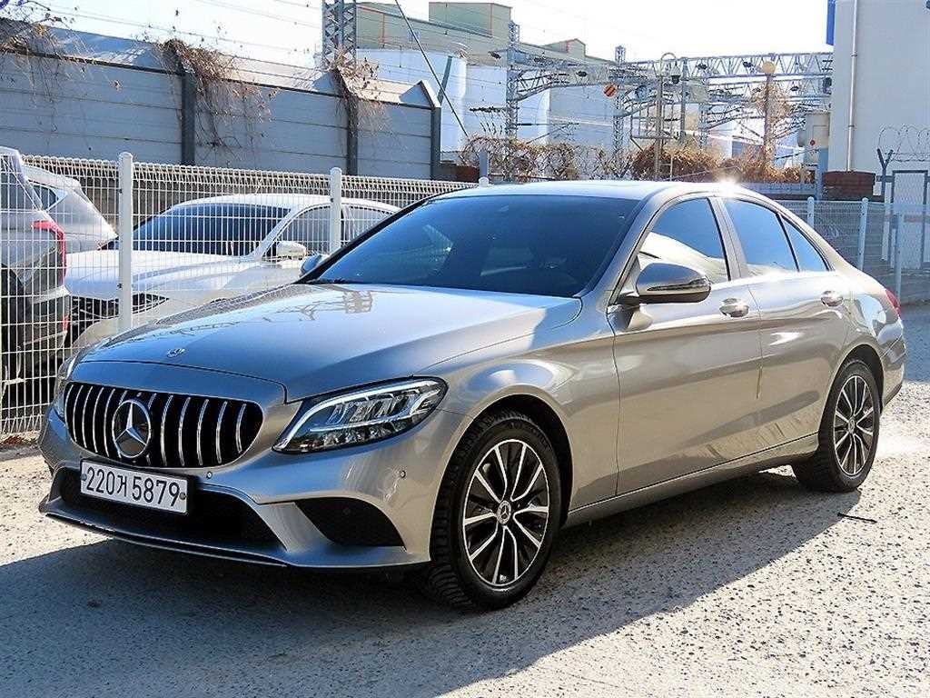 벤츠 C 클래스 C클래스 W205 C200 이미지 2