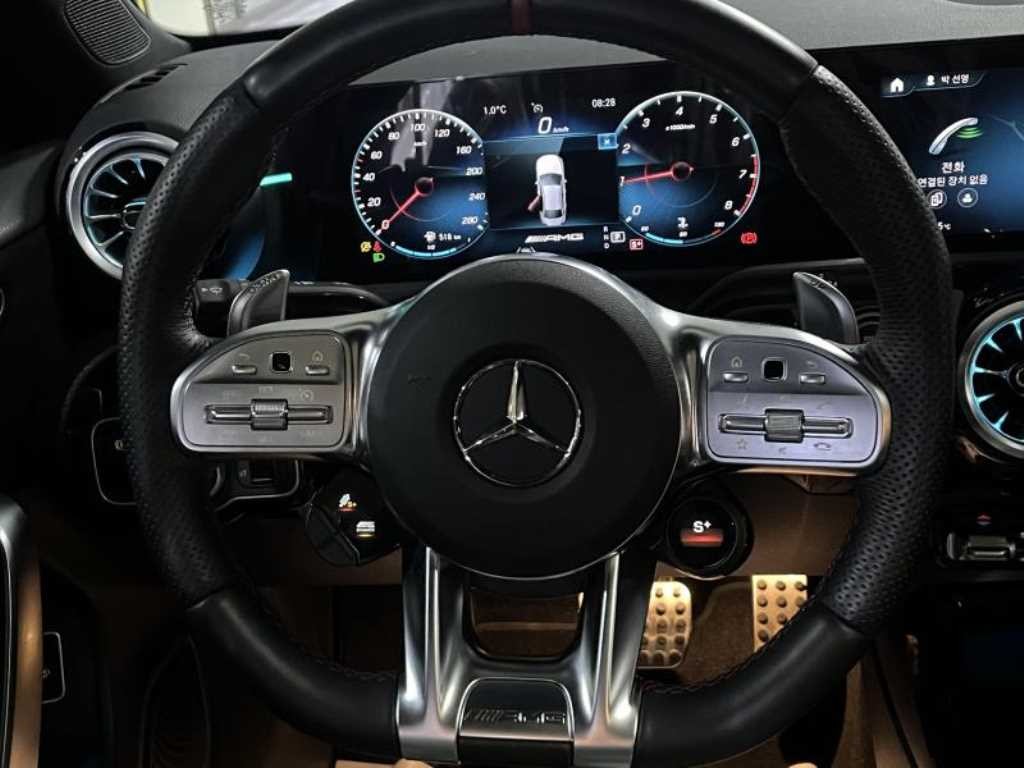 벤츠 A 클래스 A클래스 W177 AMG A35 4MATIC 세단 이미지 10