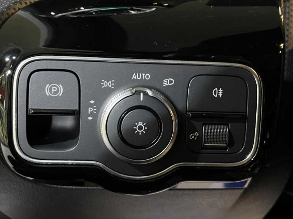 벤츠 A 클래스 A클래스 W177 AMG A35 4MATIC 세단 이미지 13
