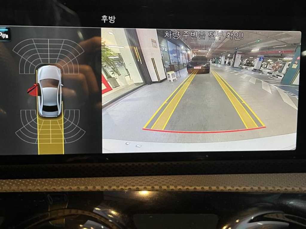 벤츠 A 클래스 A클래스 W177 AMG A35 4MATIC 세단 이미지 14