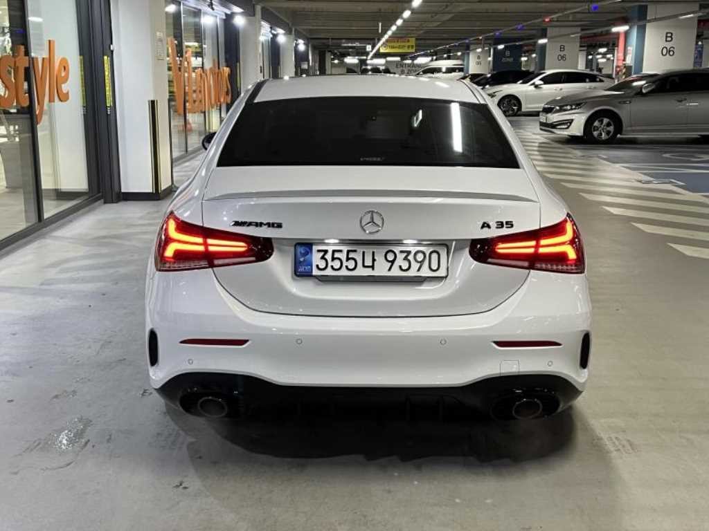 벤츠 A 클래스 A클래스 W177 AMG A35 4MATIC 세단 이미지 5
