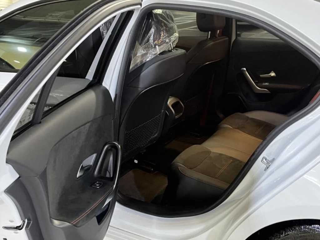벤츠 A 클래스 A클래스 W177 AMG A35 4MATIC 세단 이미지 6