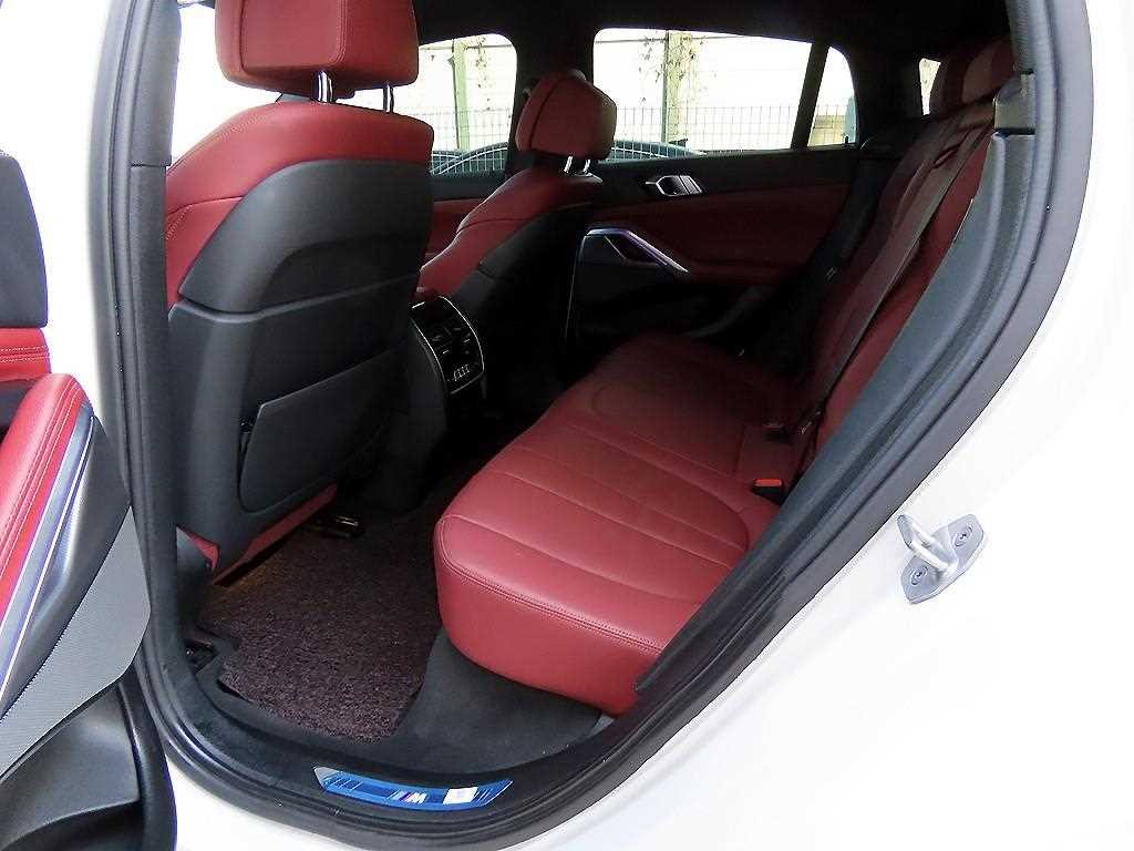 BMW X6 X6 (G06) xDrive 30d M 스포츠 이미지 6