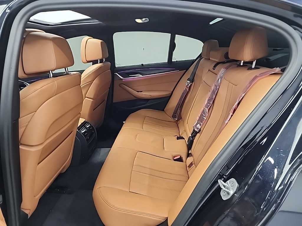 BMW 5시리즈 5시리즈 (G30) 520i M 스포츠 이미지 12