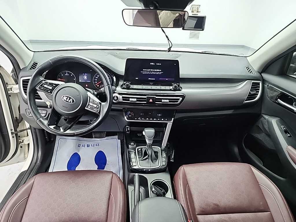 기아 셀토스 디젤 1.6 2WD 노블레스 이미지 7