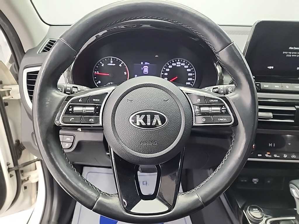기아 셀토스 디젤 1.6 2WD 노블레스 이미지 9
