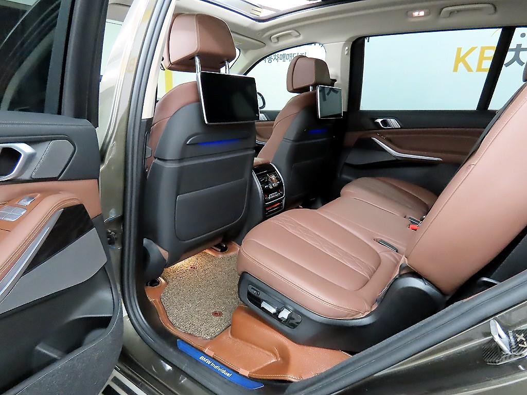 BMW X7 X7 (G07) xDrive 40i 디자인 퓨어 엑셀런스 7인승 이미지 6
