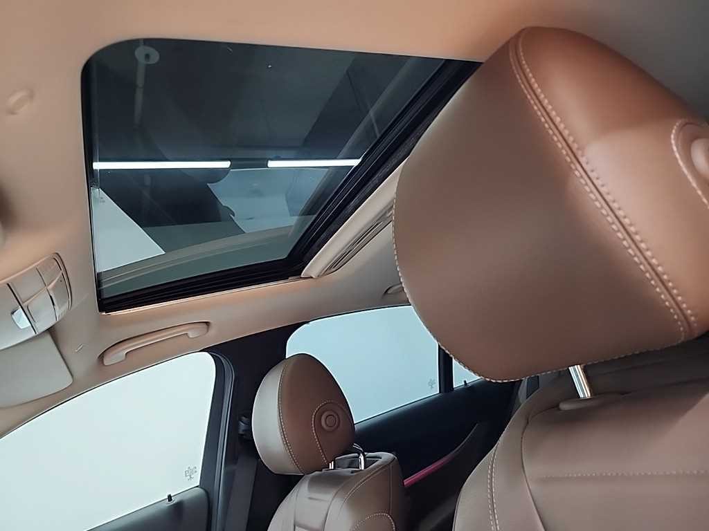 벤츠 E 클래스 E-클래스 W213 E220d 4MATIC 아방가르드 이미지 15