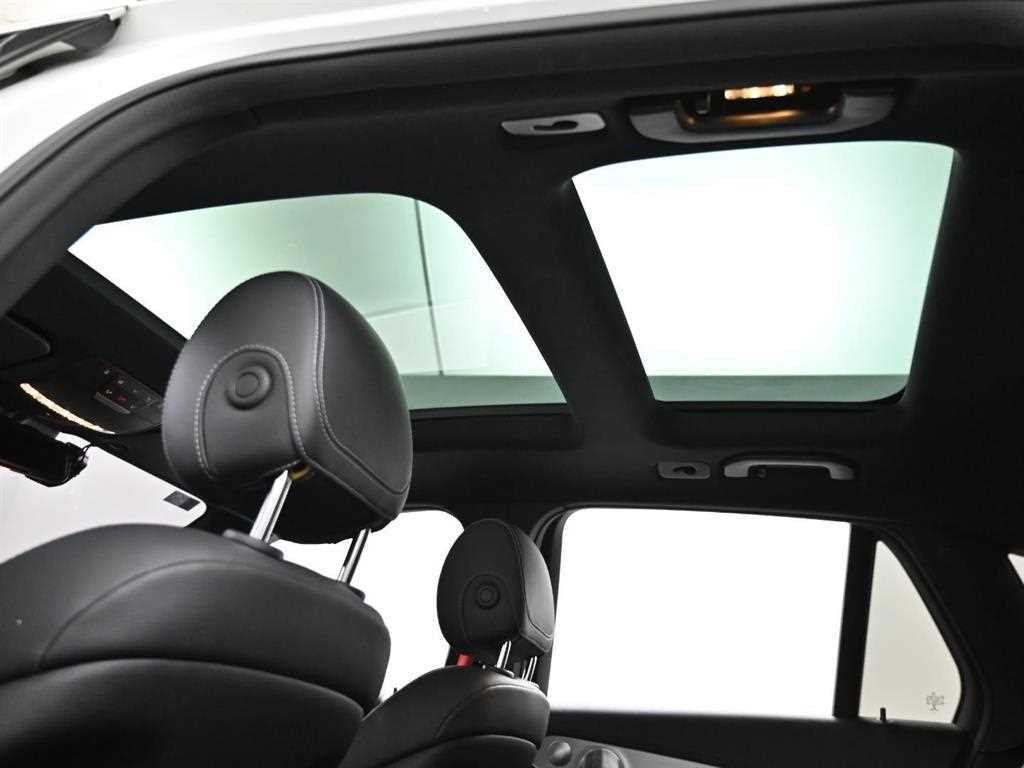 벤츠 GLC 클래스 GLC클래스 X253 AMG GLC 63 4MATIC+ 이미지 19