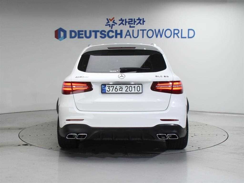 벤츠 GLC 클래스 GLC클래스 X253 AMG GLC 63 4MATIC+ 이미지 6
