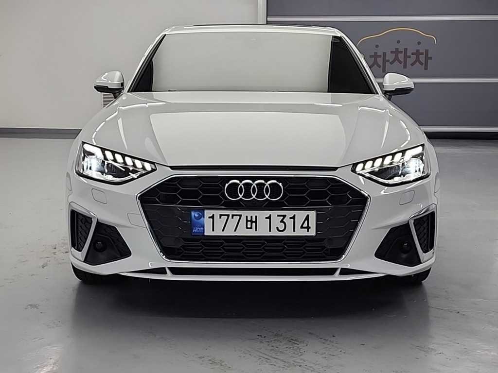 아우디 A4 A4 (B9) 40 TFSI 프리미엄 이미지 2