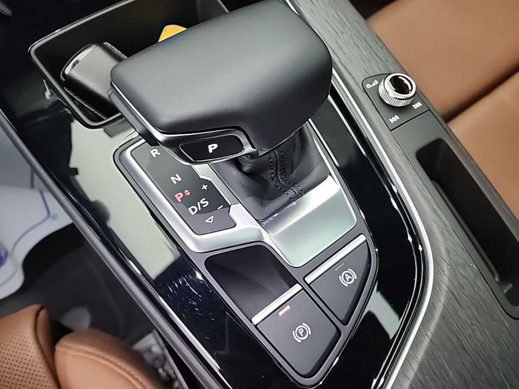 아우디 A4 A4 (B9) 40 TFSI 프리미엄 이미지 8