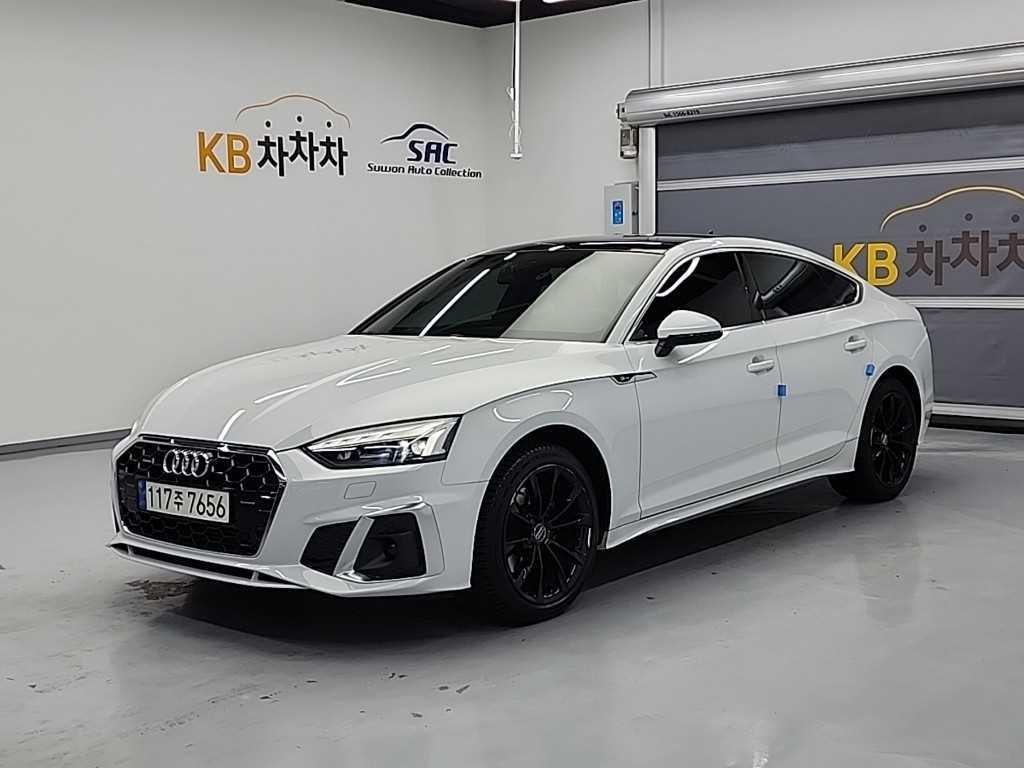 아우디 A5 A5 (F5) 40 TFSI 콰트로 프리미엄 스포트백 이미지 1