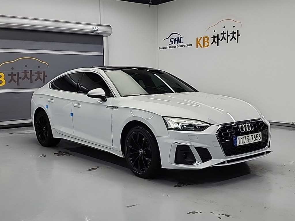 아우디 A5 A5 (F5) 40 TFSI 콰트로 프리미엄 스포트백 이미지 4