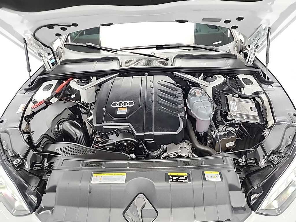 아우디 A5 A5 (F5) 40 TFSI 콰트로 프리미엄 스포트백 이미지 5