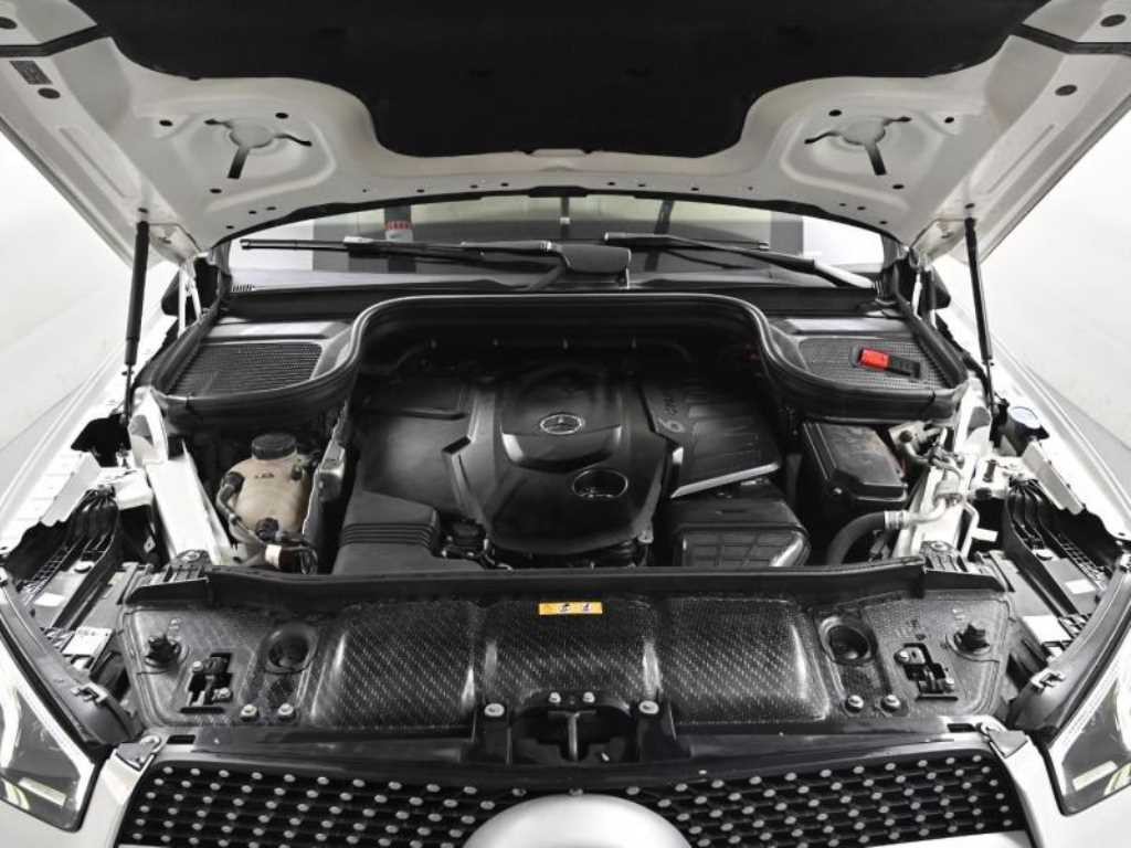 벤츠 GLE 클래스 GLE 클래스 W167 GLE 400d 4MATIC 쿠페 이미지 6
