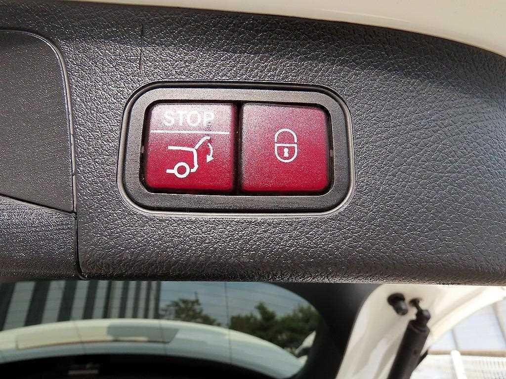 벤츠 GLA 클래스 GLA클래스 H247 GLA220 이미지 16