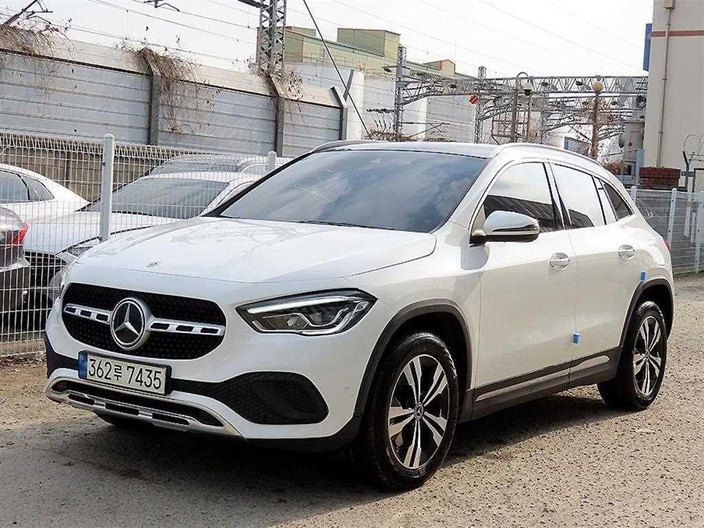 벤츠 GLA 클래스 GLA클래스 H247 GLA220 이미지 2
