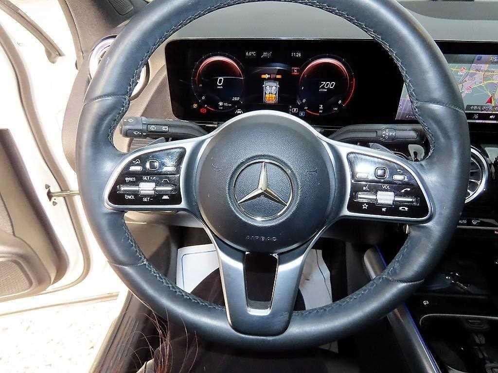 벤츠 GLA 클래스 GLA클래스 H247 GLA220 이미지 8
