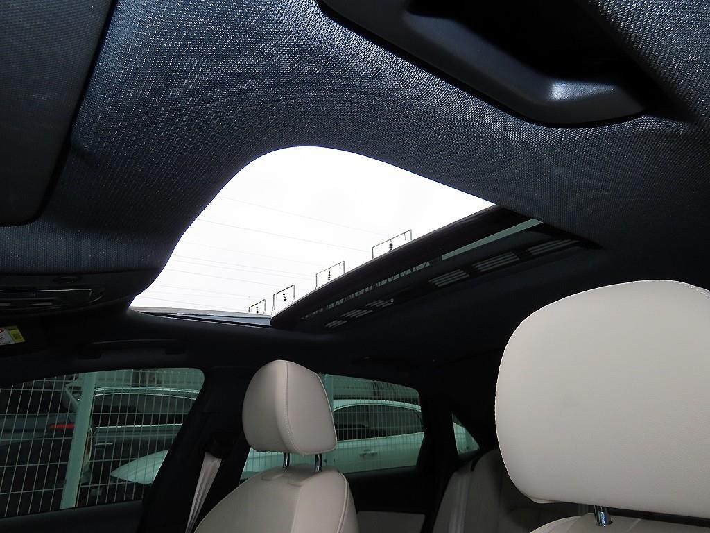 아우디 A4 A4 (B9) 40 TFSI 프리미엄 이미지 18