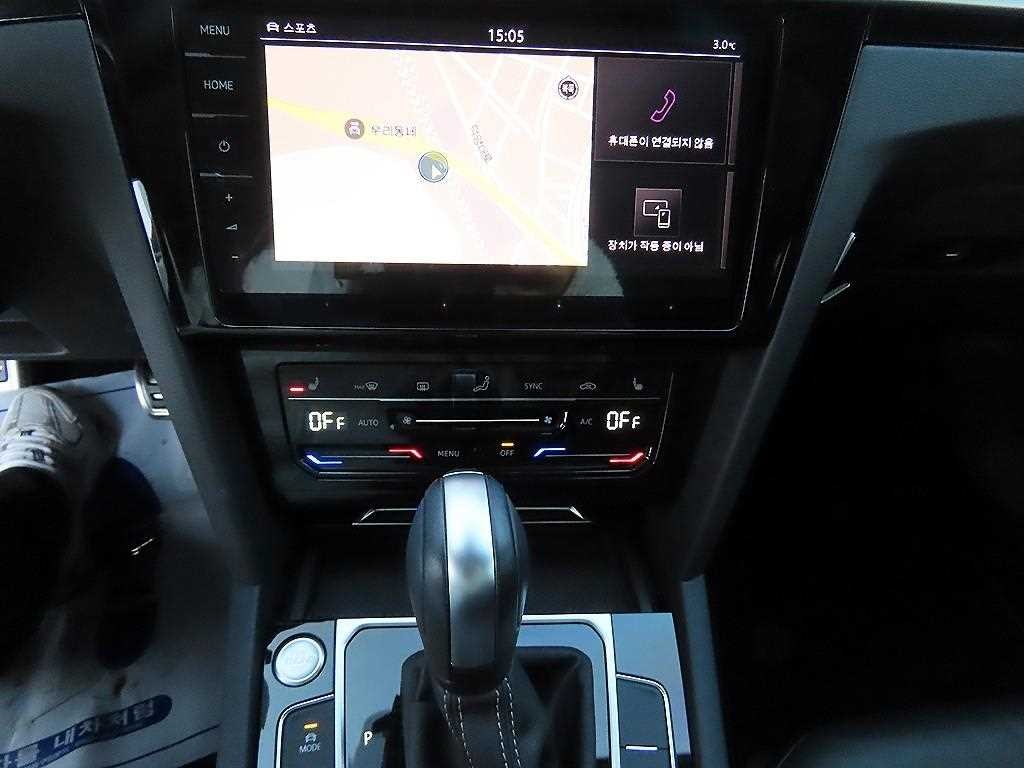 폭스바겐 아테온 2.0 TDI R-LINE 4모션 이미지 15