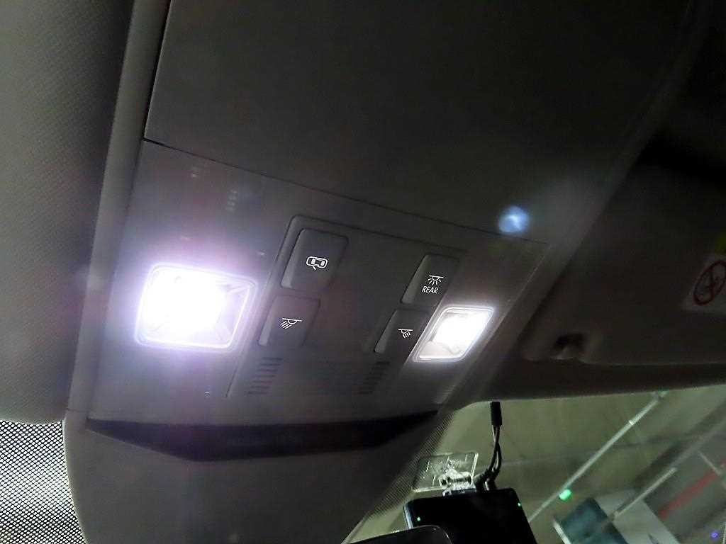 폭스바겐 파사트 파사트GT(B8) 2.0 TDI 프리미엄 이미지 17