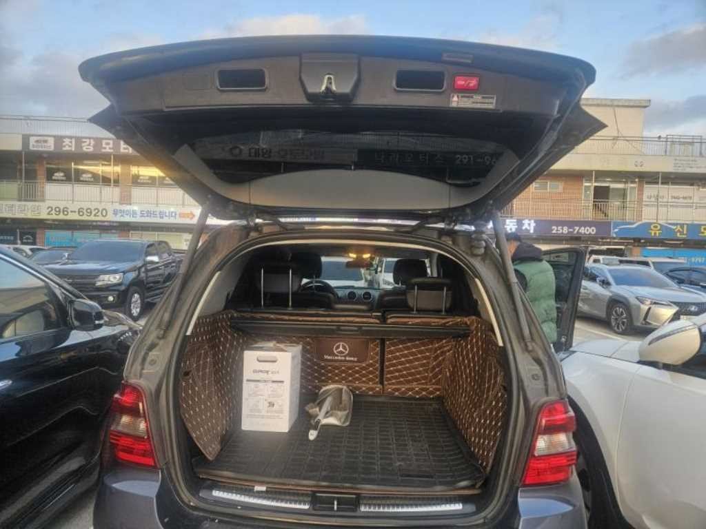 벤츠 M 클래스 M클래스 ML350 블루텍 4Matic 이미지 11