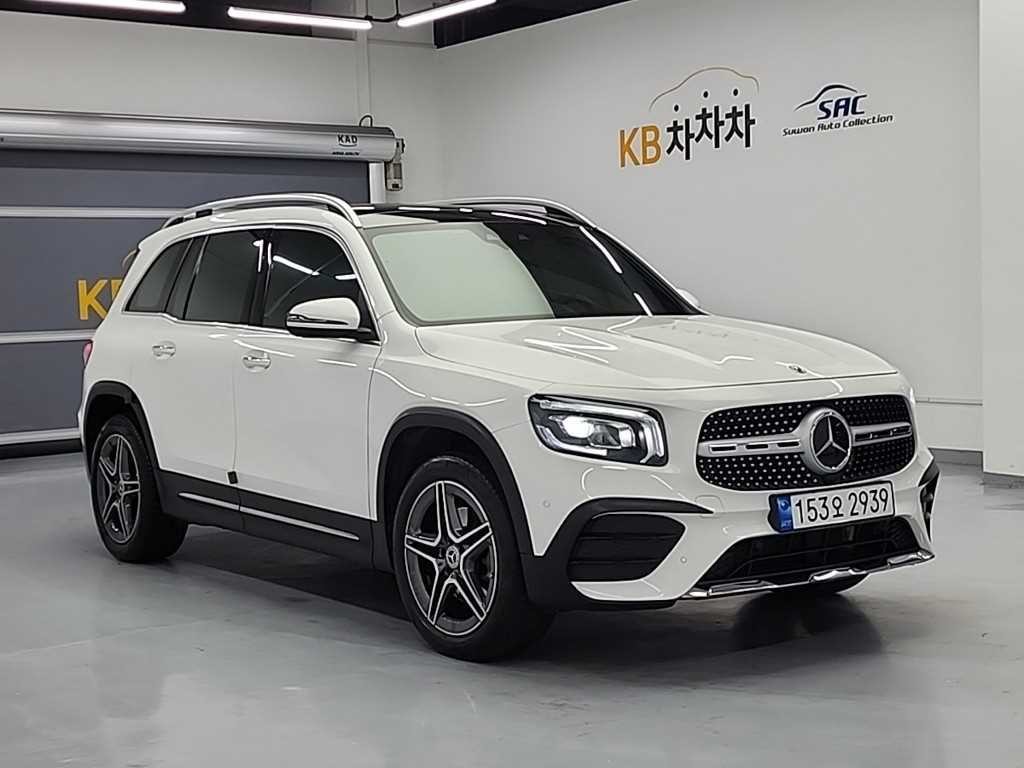벤츠 GLB 클래스 GLB클래스 X247 GLB 250 4MATIC 이미지 4