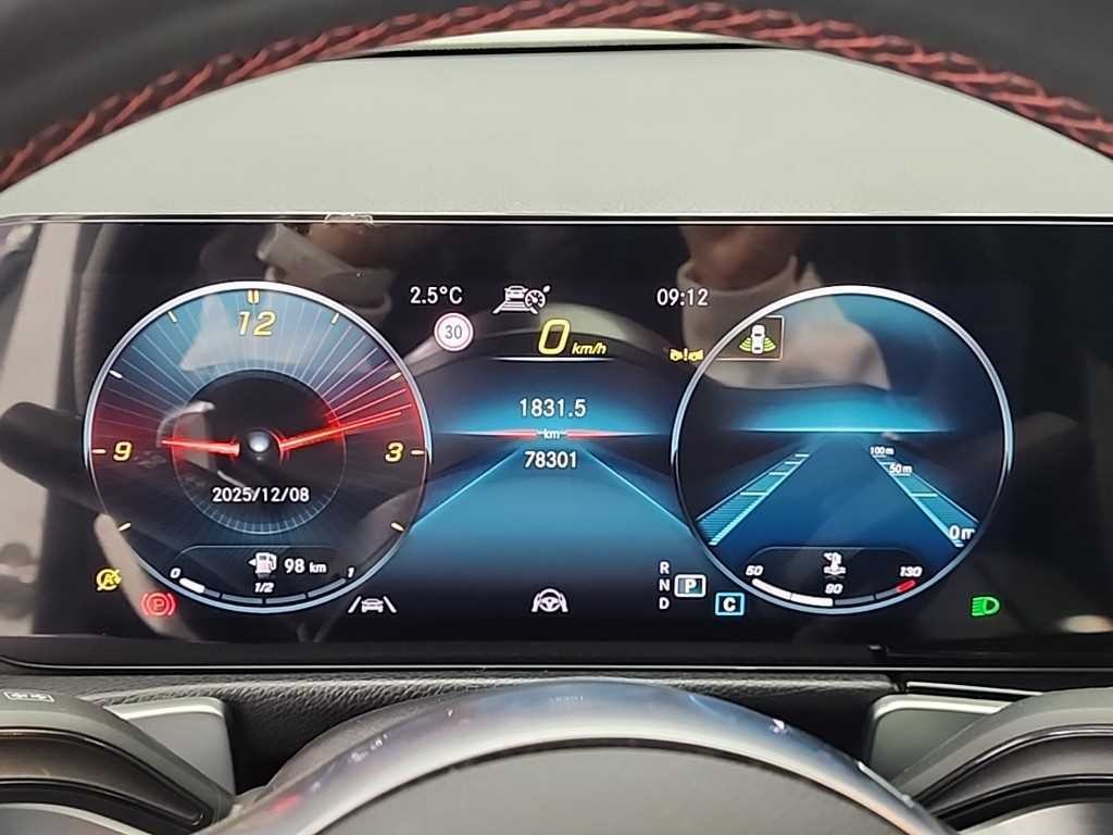 벤츠 GLB 클래스 GLB클래스 X247 GLB 250 4MATIC 이미지 6