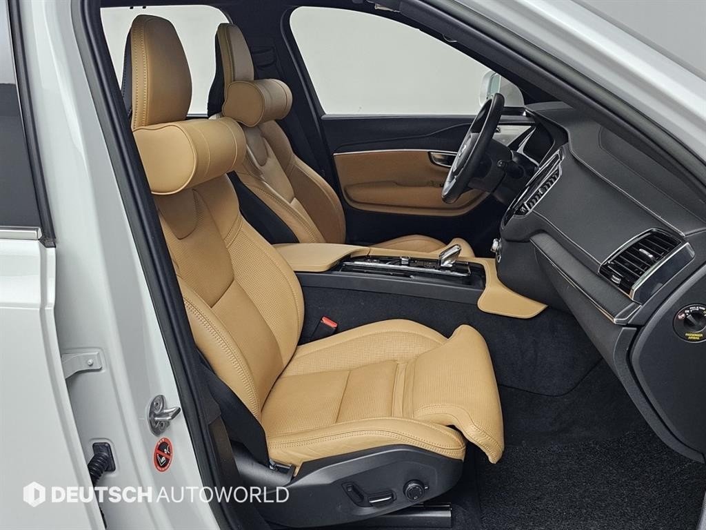 볼보 XC90 XC90 2세대 2.0 T8 AWD 얼티메이트 브라이트 이미지 10