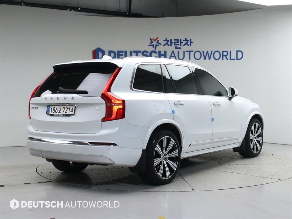 볼보 XC90 XC90 2세대 2.0 T8 AWD 얼티메이트 브라이트 이미지 2