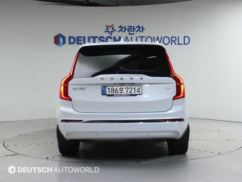 볼보 XC90 XC90 2세대 2.0 T8 AWD 얼티메이트 브라이트 이미지 4