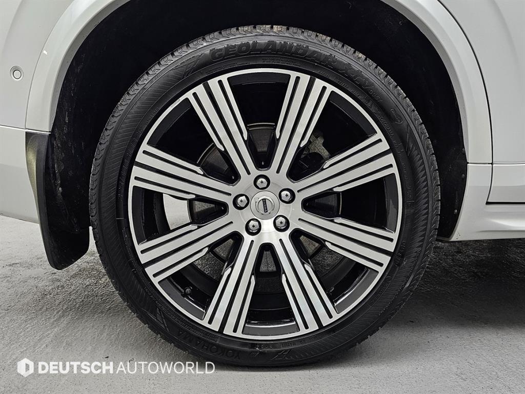 볼보 XC90 XC90 2세대 2.0 T8 AWD 얼티메이트 브라이트 이미지 5