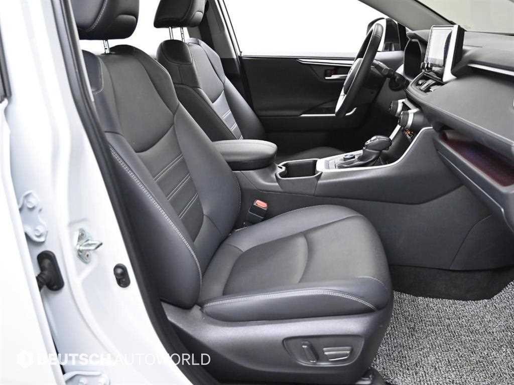 토요타 라브4 RAV4(5세대) 2.5 4WD 하이브리드 LTD 이미지 10